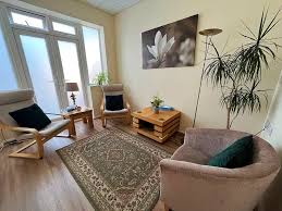 ROOM2